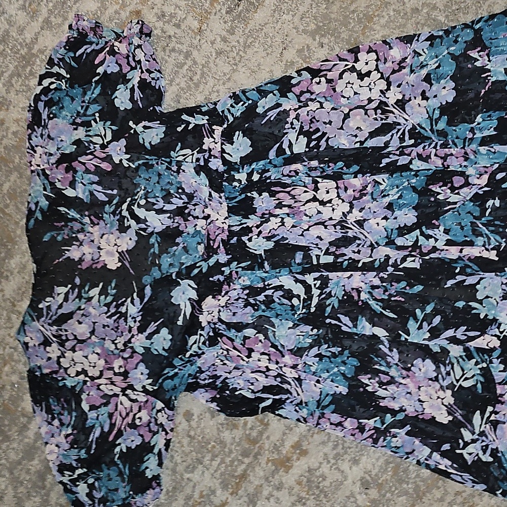 Torrid Ruffle Kimono Chiffon Clip Dot Floral Black Top 3X - Picture 15 of 16